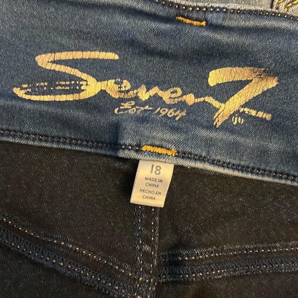 Seven7 (18) Jeans Curvy Ankle Skinny Cozy Comfy Soft Stretchy - Picture 5 of 7